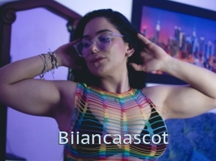 Biiancaascot