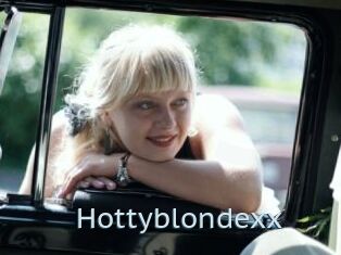 Hottyblondexx