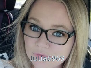 Julia6969