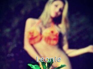 Leonie