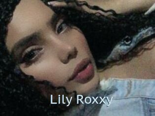 Lily_Roxxy