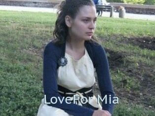 LoveFor_Mia