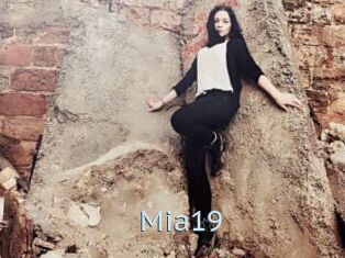 Mia19