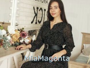 MiaMagenta