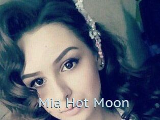 Mia_Hot_Moon