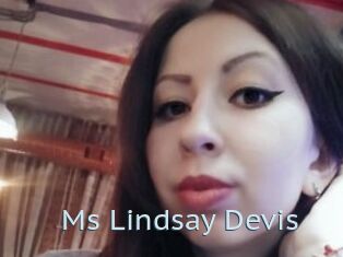 Ms_Lindsay_Devis