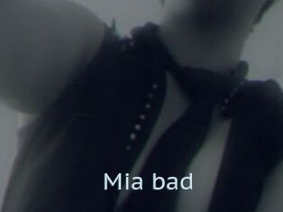 Mia_bad