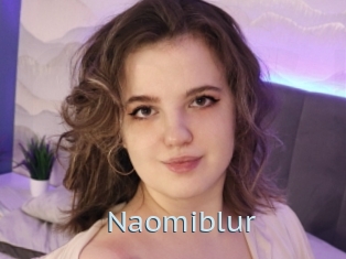 Naomiblur