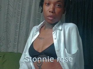 Stonnie_rose